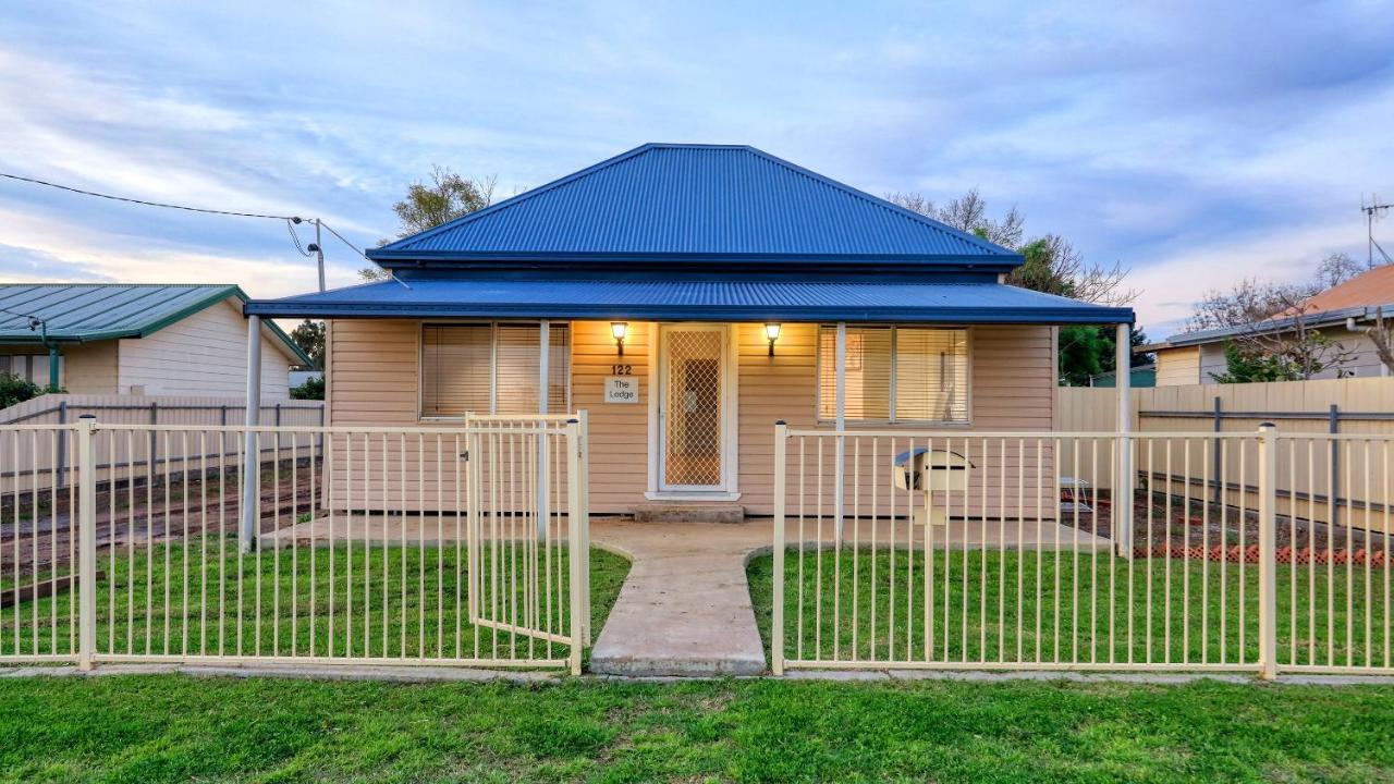 Castlereagh Lodge Motel Coonamble Exterior photo